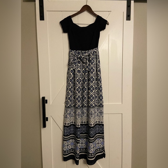 Adorable Eliza J Maxi Dress - Picture 2 of 6